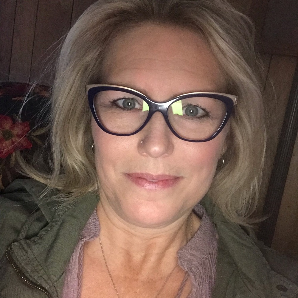 Meet your Posher, Karen